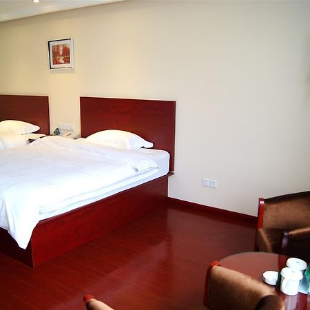 Greentree Inn High Tech Changzhi Road Subway Station Business Hotel Taiyuan  Eksteriør bilde